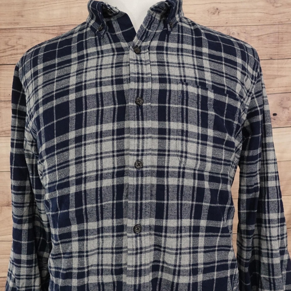 St. John's Bay Shirt Mens L Blue Plaid Long Sleeve Button-Up Flannel Cotton